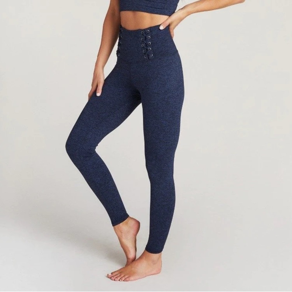 Strut This Max Ankle Legging in Navy Heather